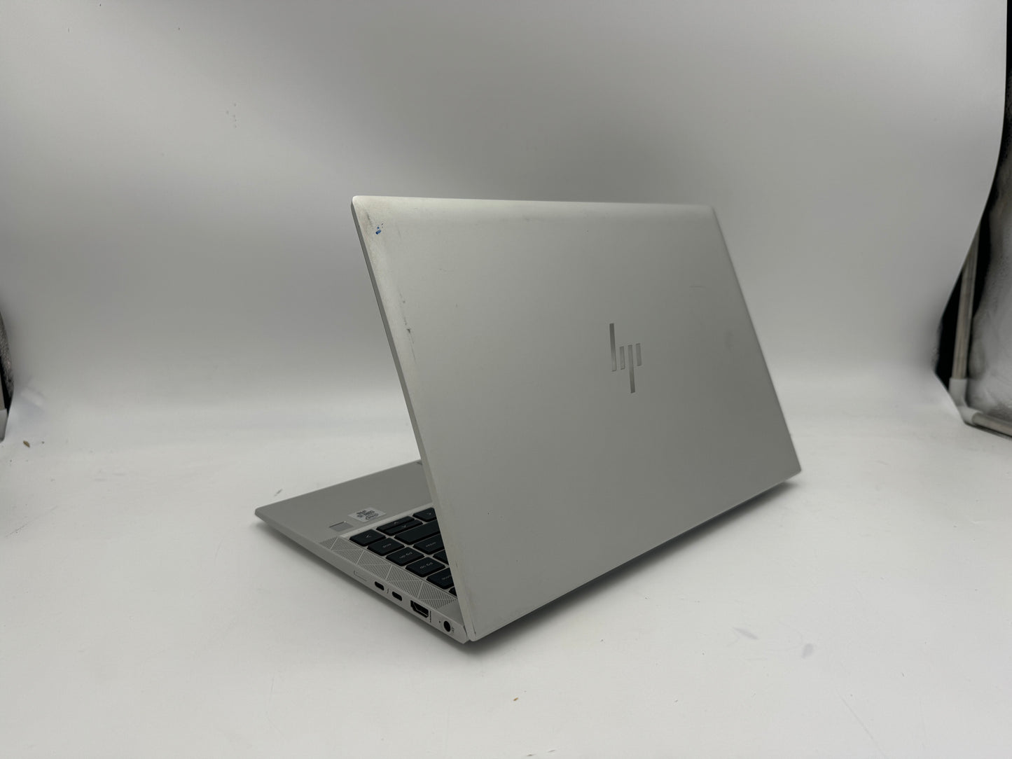 HP Elitebook 840 G7, intel i5, 32gb ram, 500gb ssd, win11pro fully loaded